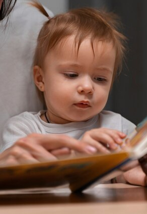 Младенческое чтение: советы молодым родителям